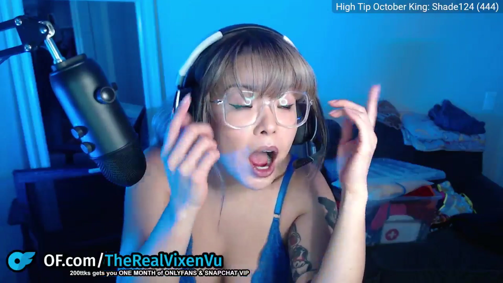 Gallery image thumbnail from VixenVu's myfreecams stream on, 11/14/2025, 02:07 image 6 of 20