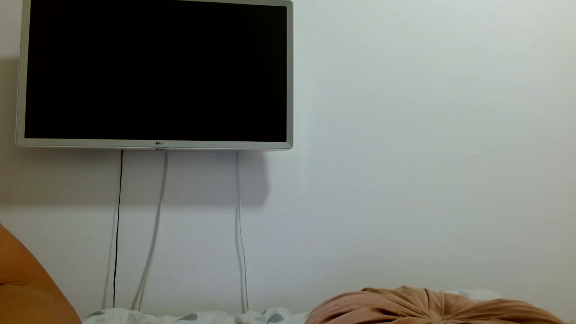 Gallery image thumbnail from Vixen_Eliana's myfreecams stream on, 11/27/2022, 03:37 image 1 of 20