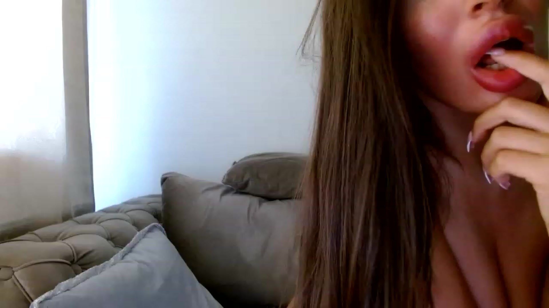 Gallery image thumbnail from Vixen_Eliana's myfreecams stream on, 03/12/2023, 11:39 image 4 of 20