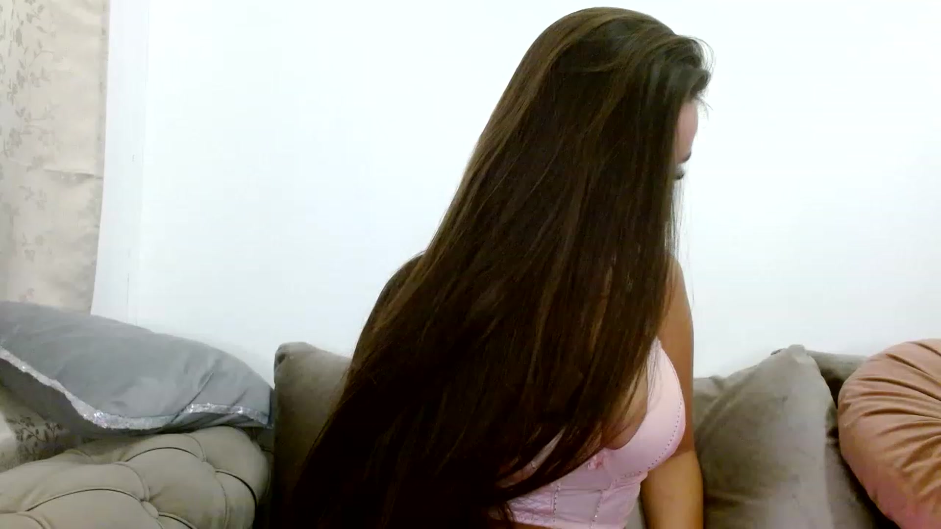 Gallery image thumbnail from Vixen_Eliana's myfreecams stream on, 03/12/2023, 21:11 image 4 of 20
