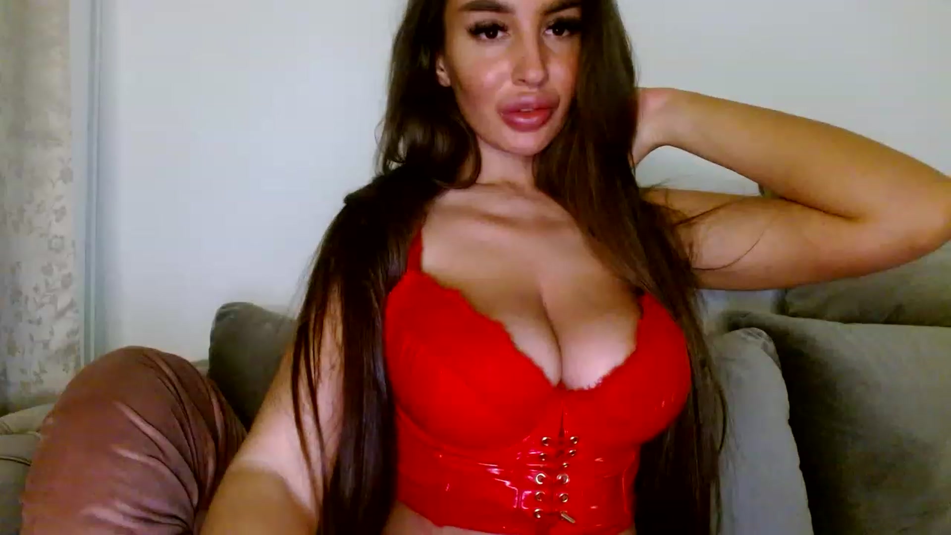 Gallery image thumbnail from Vixen_Eliana's myfreecams stream on, 03/13/2023, 22:30 image 10 of 20