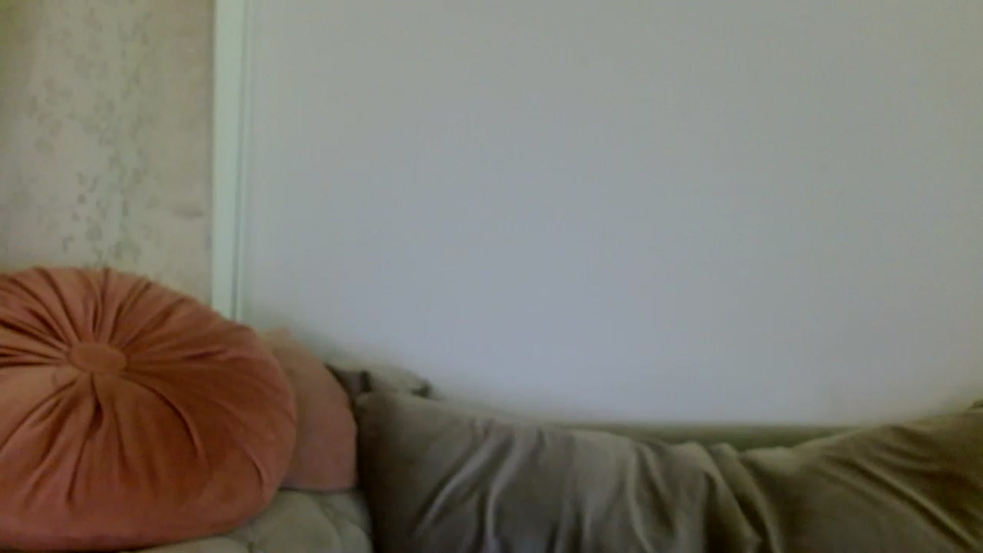 Gallery image thumbnail from Vixen_Eliana's myfreecams stream on, 03/21/2023, 02:05 image 7 of 20