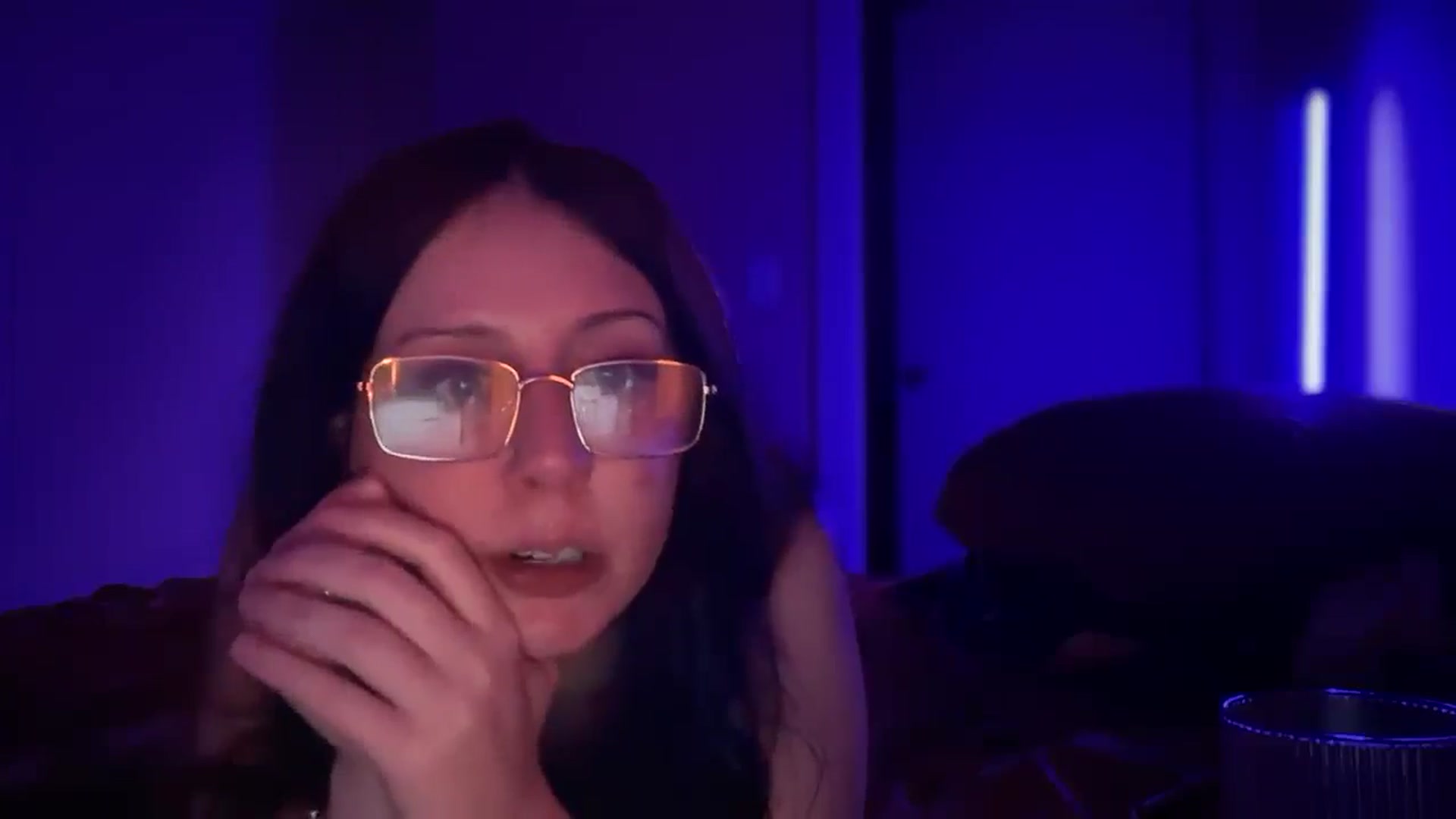Gallery image thumbnail from Vixendrips's myfreecams stream on, 02/23/2026, 07:37 image 15 of 20