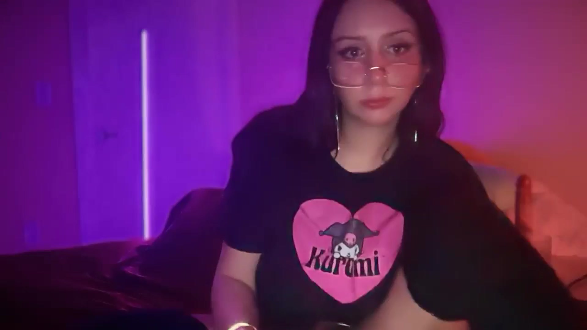 Gallery image thumbnail from Vixendrips's myfreecams stream on, 03/04/2026, 06:41 image 1 of 20