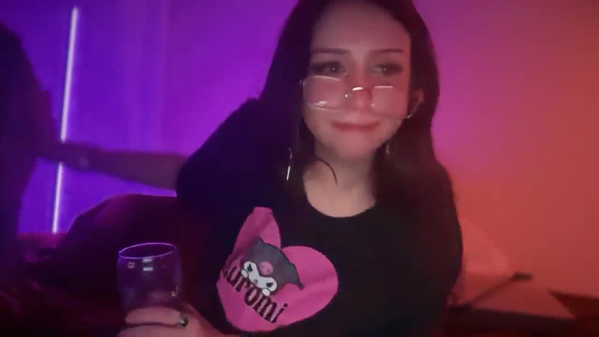 Gallery image thumbnail from Vixendrips's myfreecams stream on, 03/04/2026, 06:41 image 2 of 20