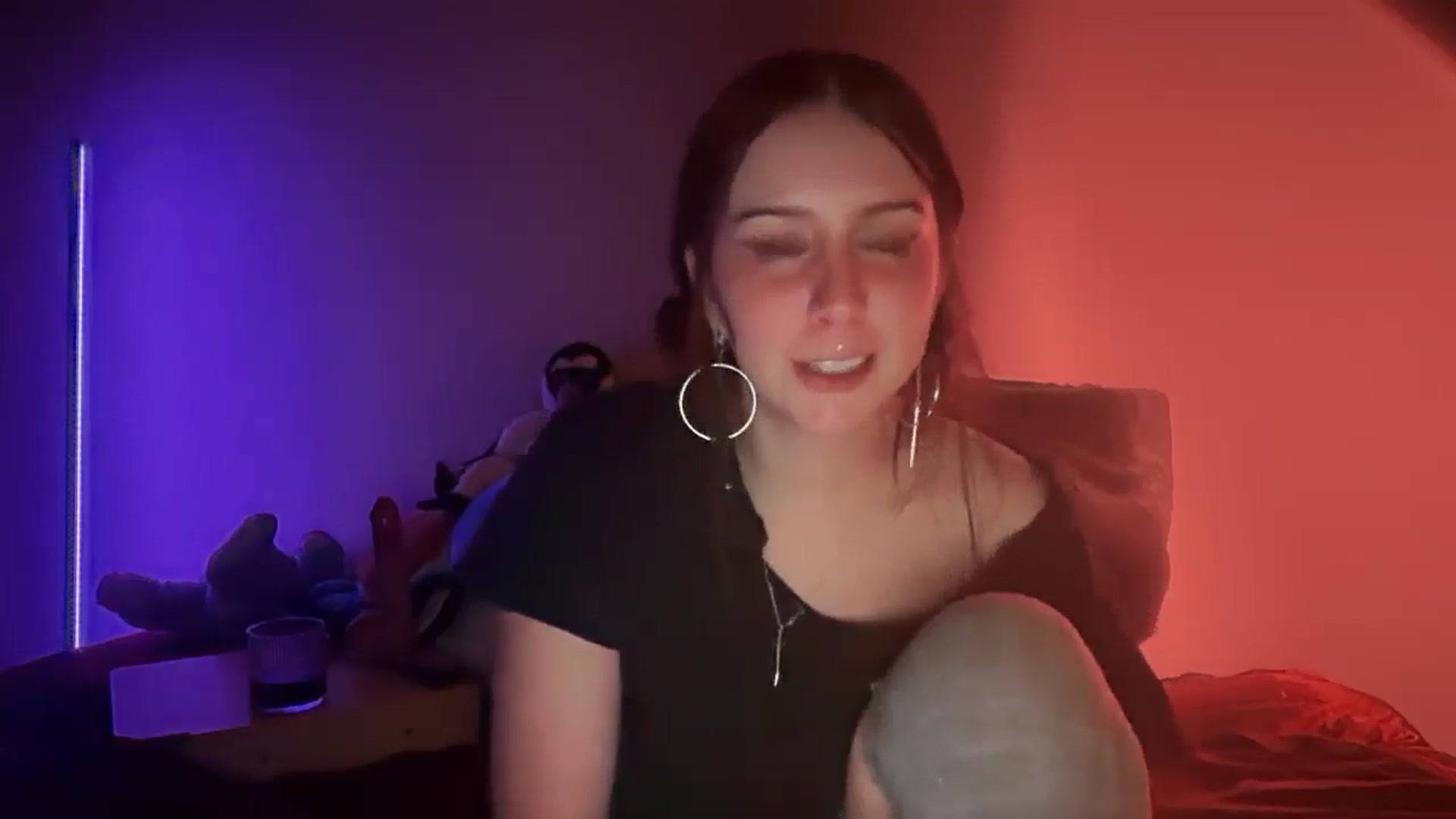 Gallery image thumbnail from Vixendrips's myfreecams stream on, 03/09/2026, 03:54 image 2 of 20