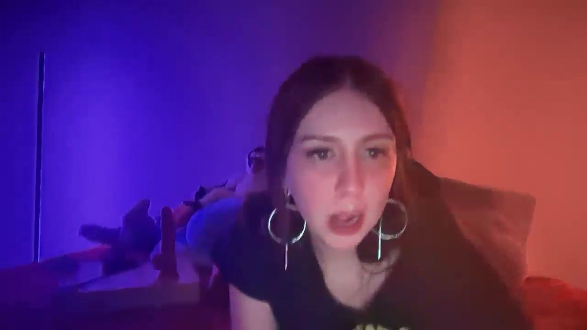Gallery image thumbnail from Vixendrips's myfreecams stream on, 03/09/2026, 05:21 image 6 of 20