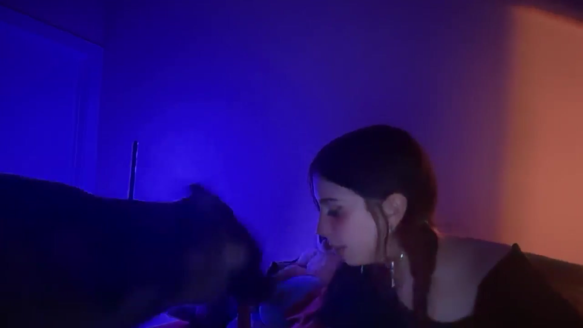 Gallery image thumbnail from Vixendrips's myfreecams stream on, 03/09/2026, 05:21 image 9 of 20