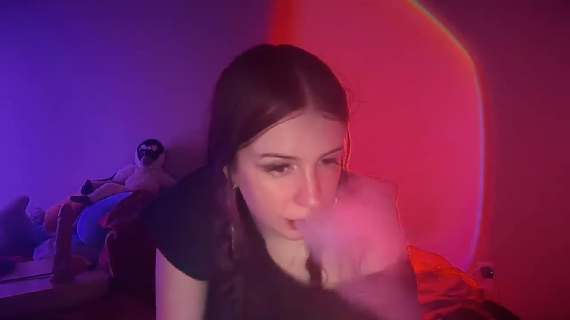 Gallery image thumbnail from Vixendrips's myfreecams stream on, 03/09/2026, 06:35 image 6 of 20