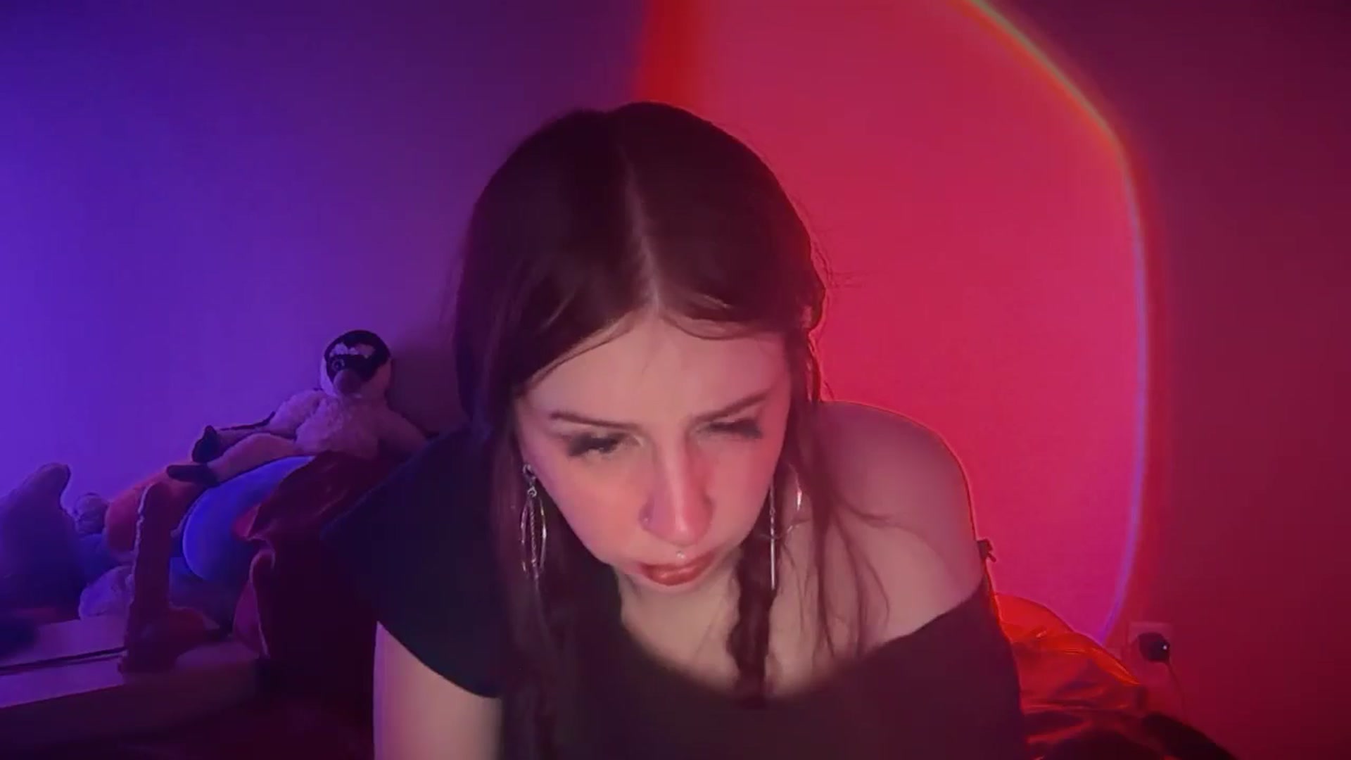 Gallery image thumbnail from Vixendrips's myfreecams stream on, 03/09/2026, 06:35 image 8 of 20