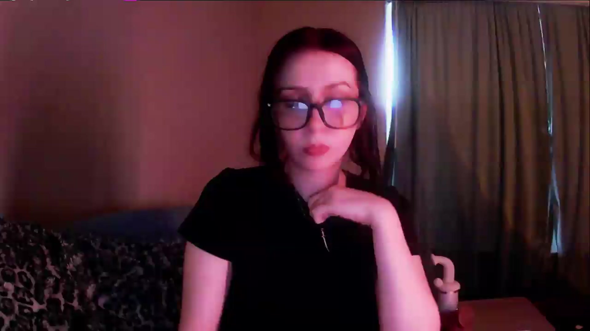 Gallery image thumbnail from Vixendrips's myfreecams stream on, 05/18/2026, 23:56 image 1 of 20