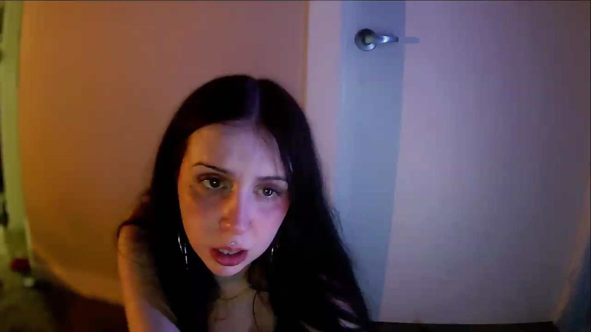 Gallery image thumbnail from Vixendrips's myfreecams stream on, 05/24/2026, 06:52 image 18 of 20