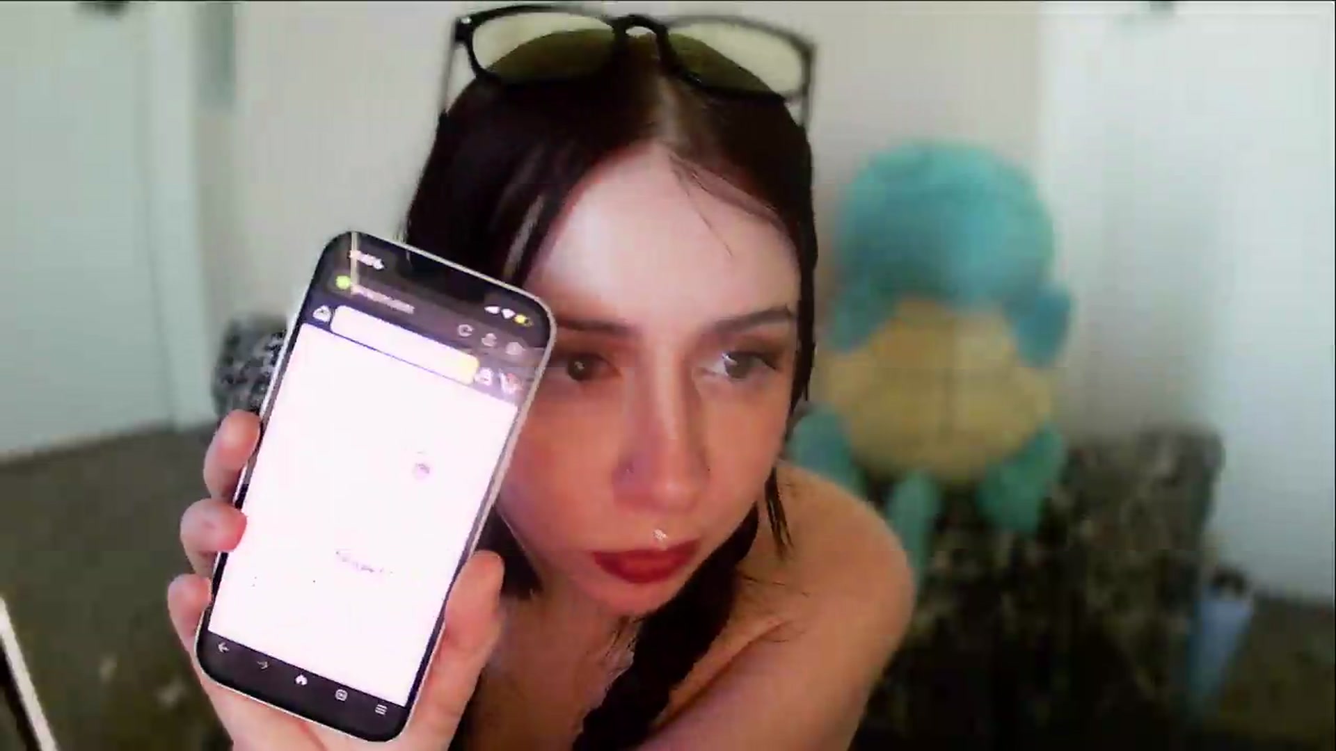 Gallery image thumbnail from Vixendrips's myfreecams stream on, 05/25/2026, 17:49 image 20 of 20