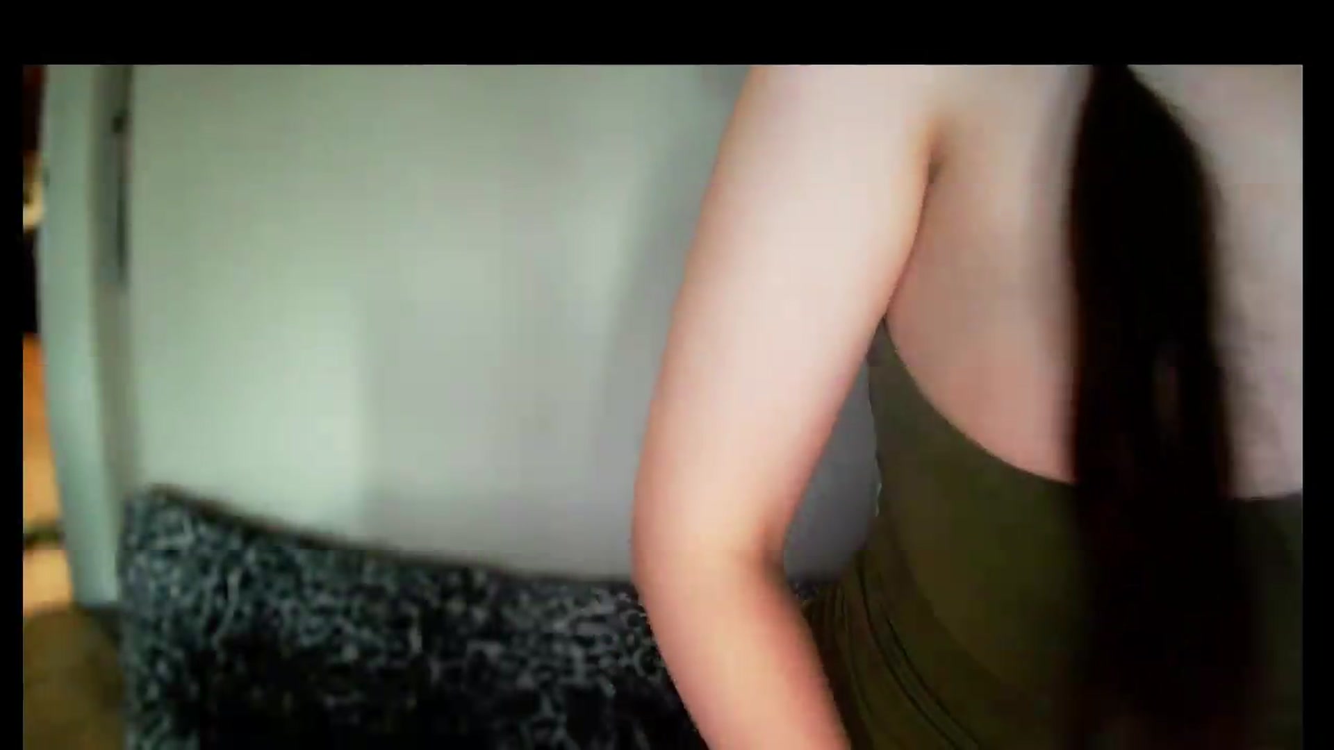 Gallery image thumbnail from Vixendrips's myfreecams stream on, 05/26/2026, 24:36 image 10 of 20