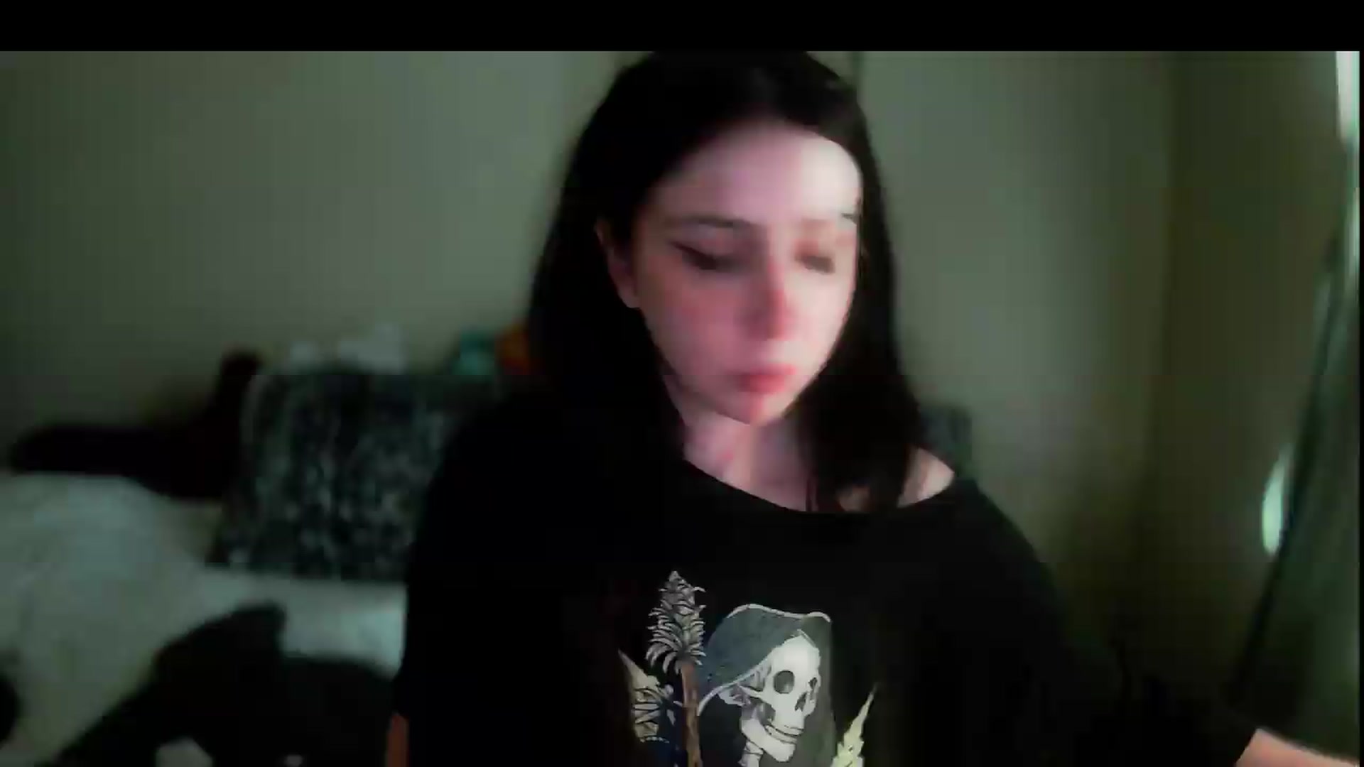 Gallery image thumbnail from Vixendrips's myfreecams stream on, 05/29/2026, 18:46 image 1 of 20