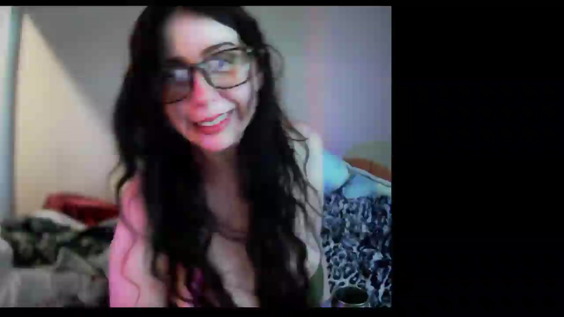Gallery image thumbnail from Vixendrips's myfreecams stream on, 06/04/2026, 16:32 image 11 of 20