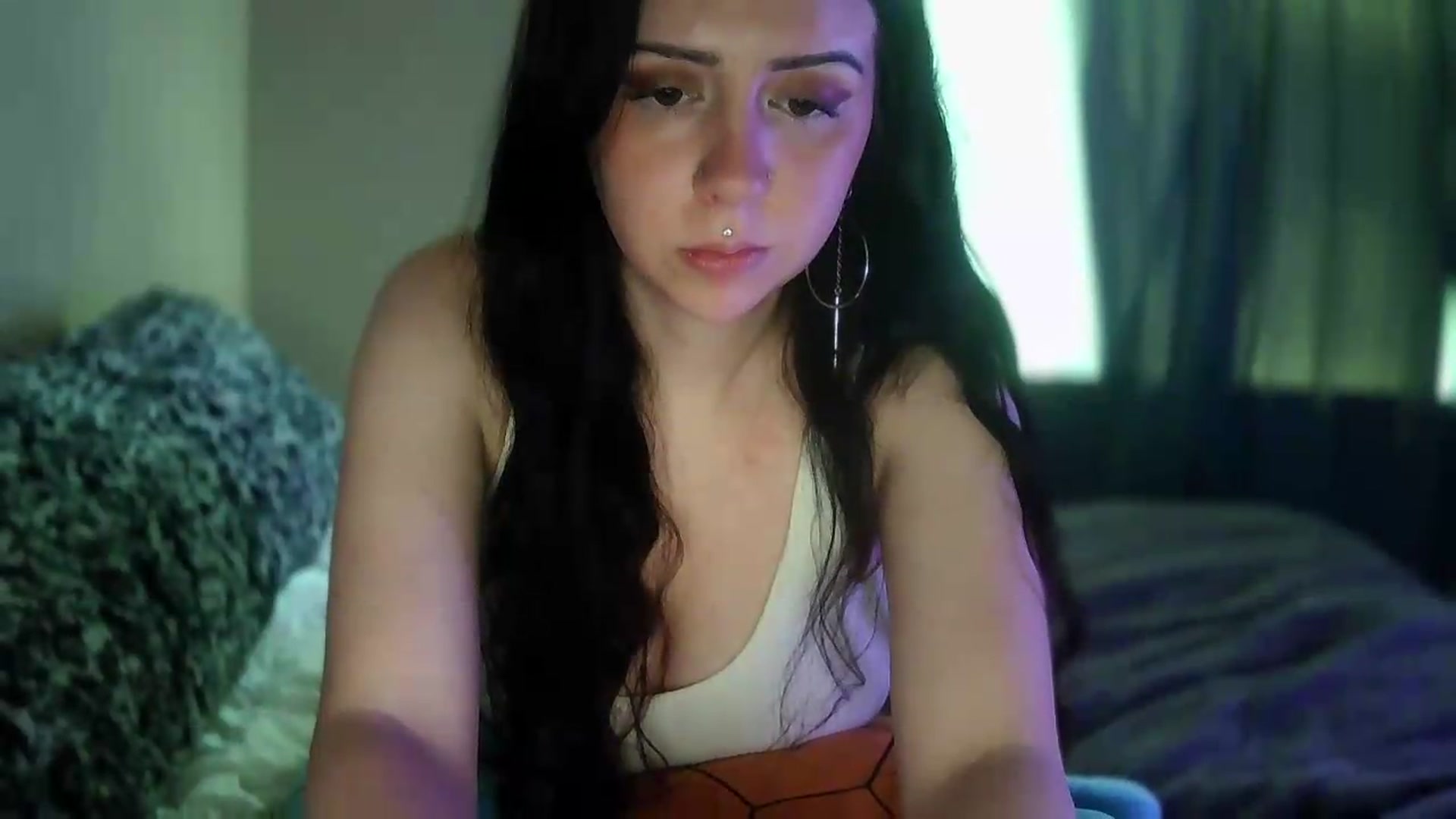 Gallery image thumbnail from Vixendrips's myfreecams stream on, 06/08/2026, 18:08 image 20 of 20