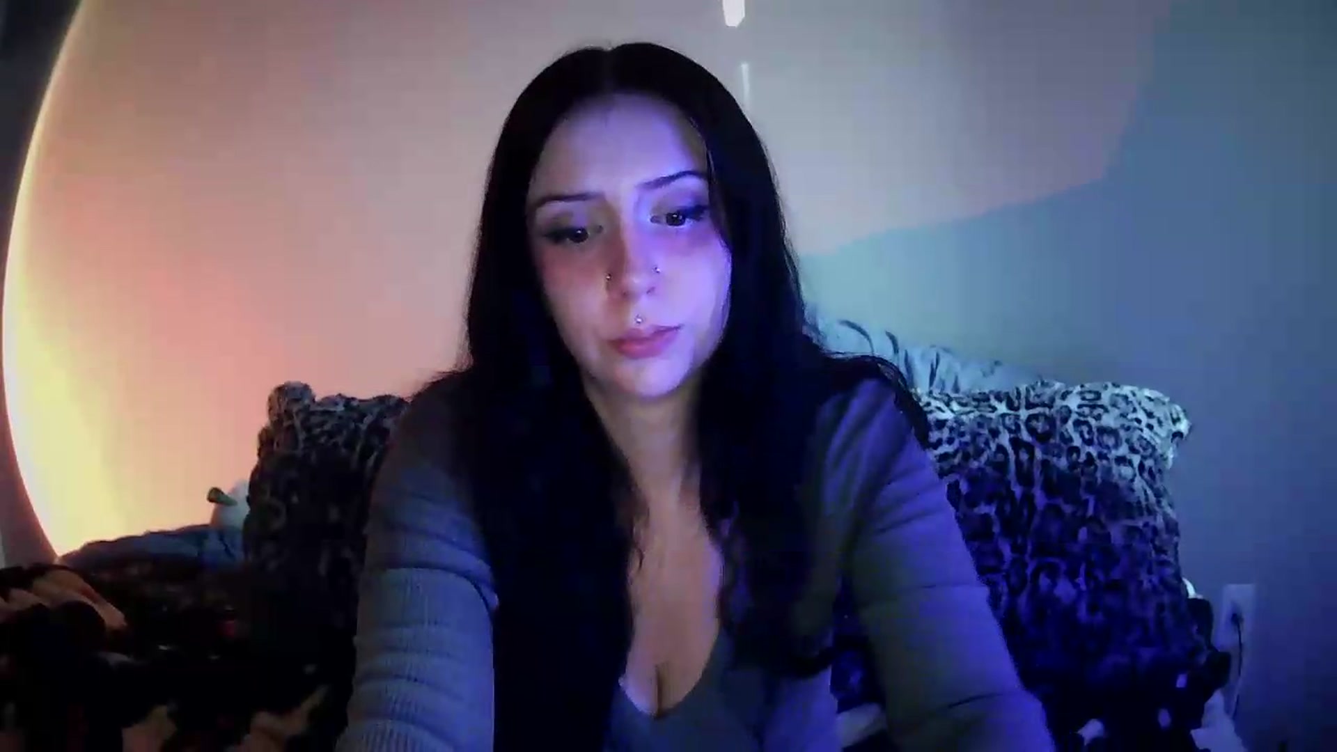 Gallery image thumbnail from Vixendrips's myfreecams stream on, 08/09/2026, 19:54 image 8 of 20