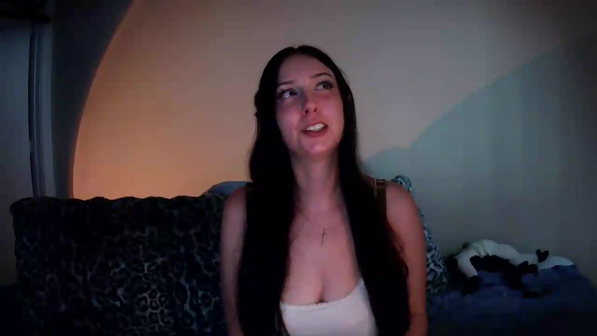 Gallery image thumbnail from Vixendrips's myfreecams stream on, 08/24/2026, 24:02 image 7 of 20