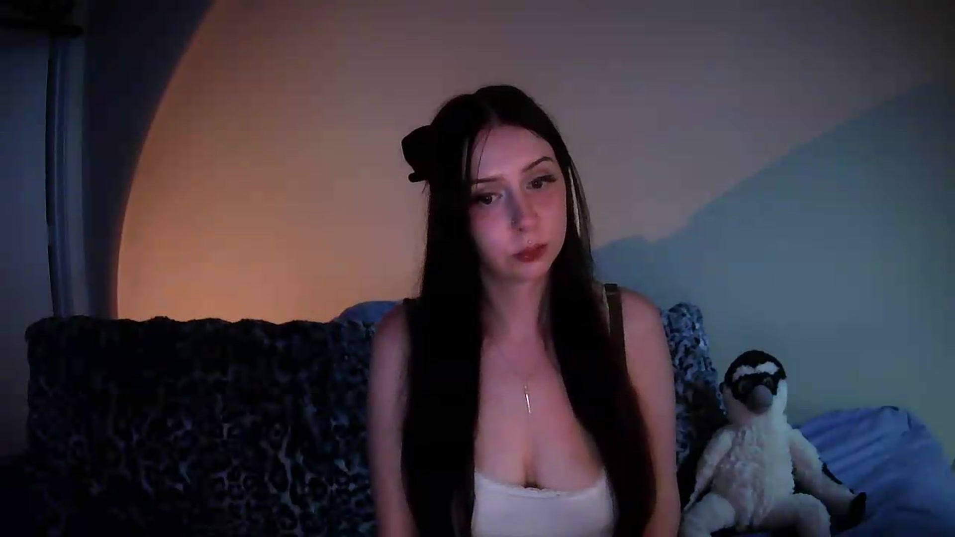 Gallery image thumbnail from Vixendrips's myfreecams stream on, 08/24/2026, 24:28 image 18 of 20