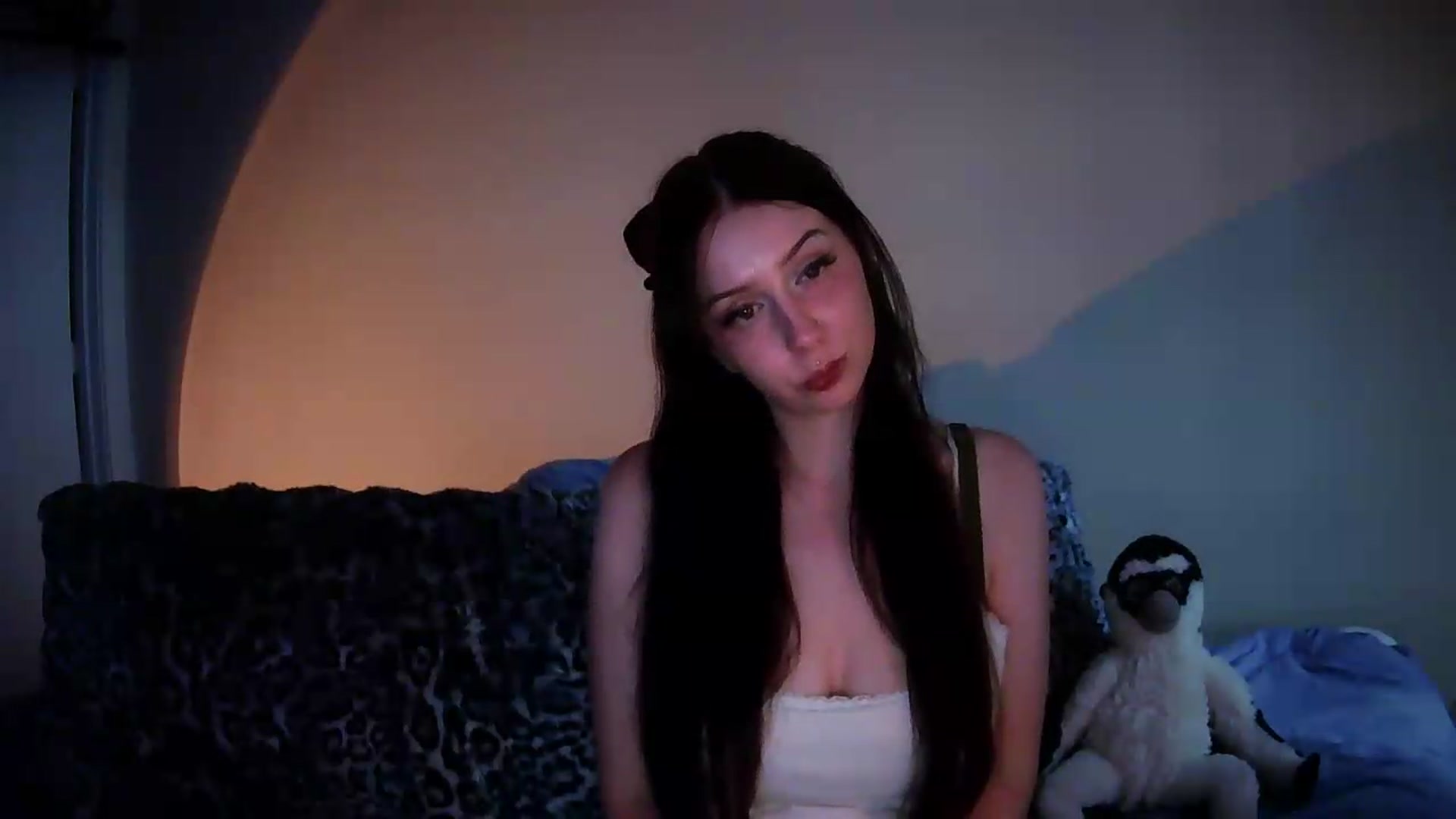 Gallery image thumbnail from Vixendrips's myfreecams stream on, 08/24/2026, 24:28 image 14 of 20
