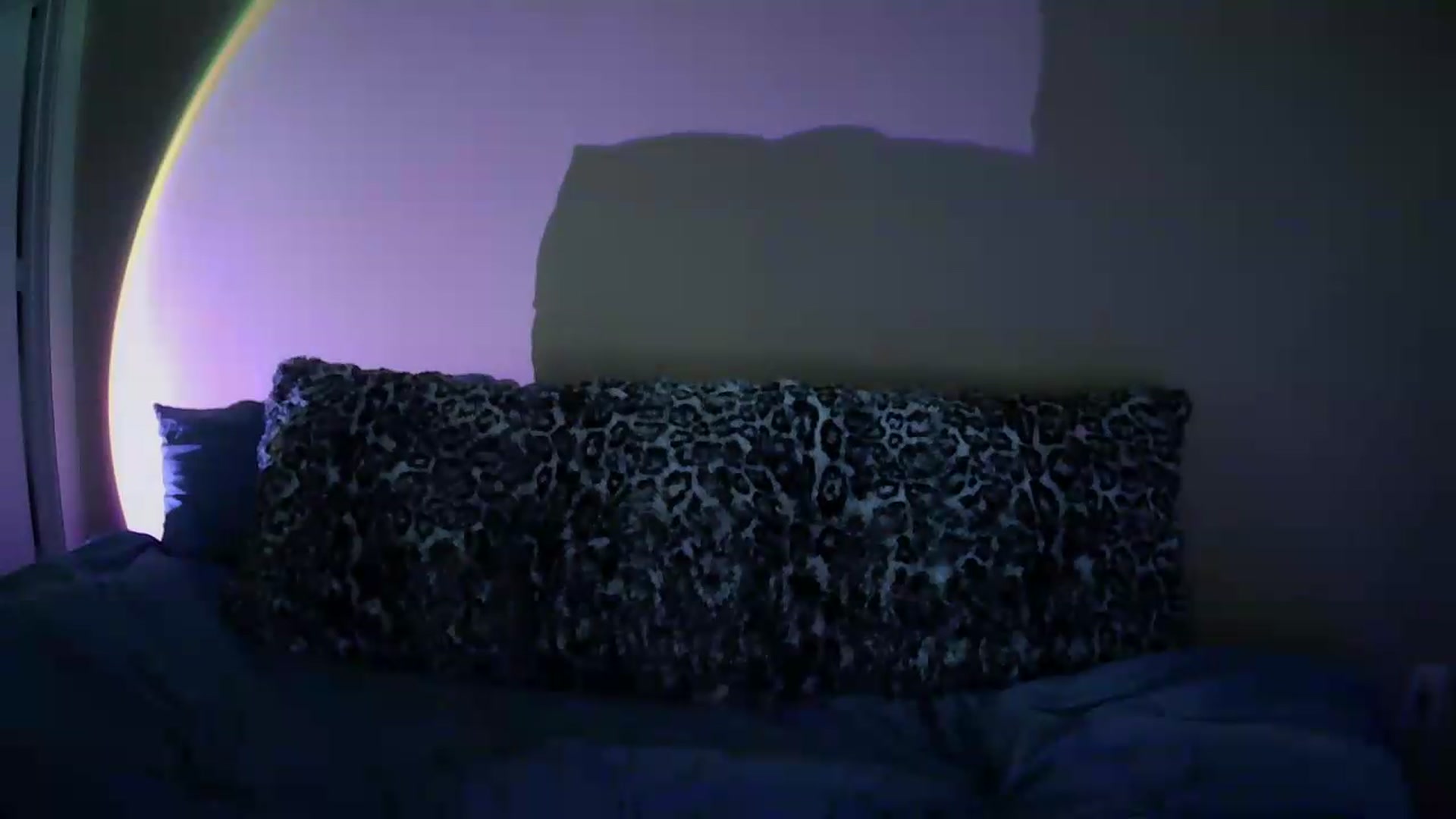 Gallery image thumbnail from Vixendrips's myfreecams stream on, 08/28/2026, 16:13 image 19 of 20