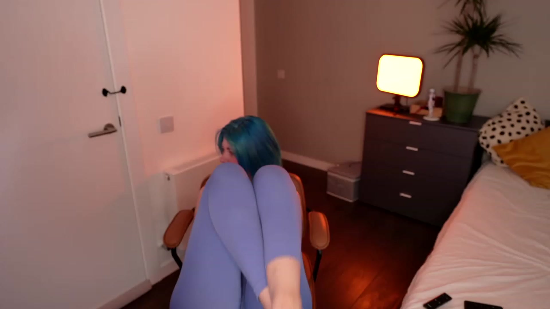 Gallery image thumbnail from Vixenp's myfreecams stream on, 07/24/2023, 24:04 image 17 of 20