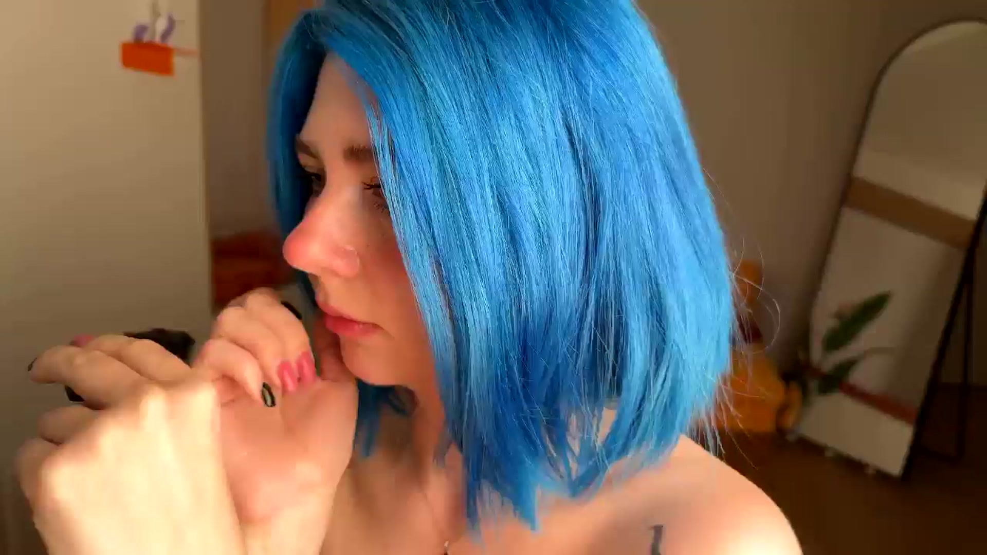 Gallery image thumbnail from Vixenp's myfreecams stream on, 06/14/2025, 22:54 image 7 of 20