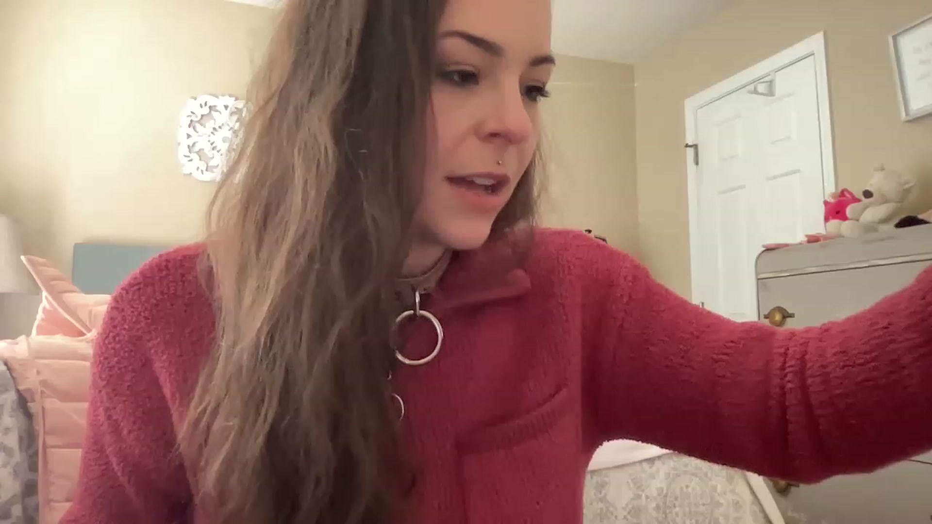 Gallery image thumbnail from Vixeyyy's myfreecams stream on, 03/16/2023, 15:23 image 5 of 20