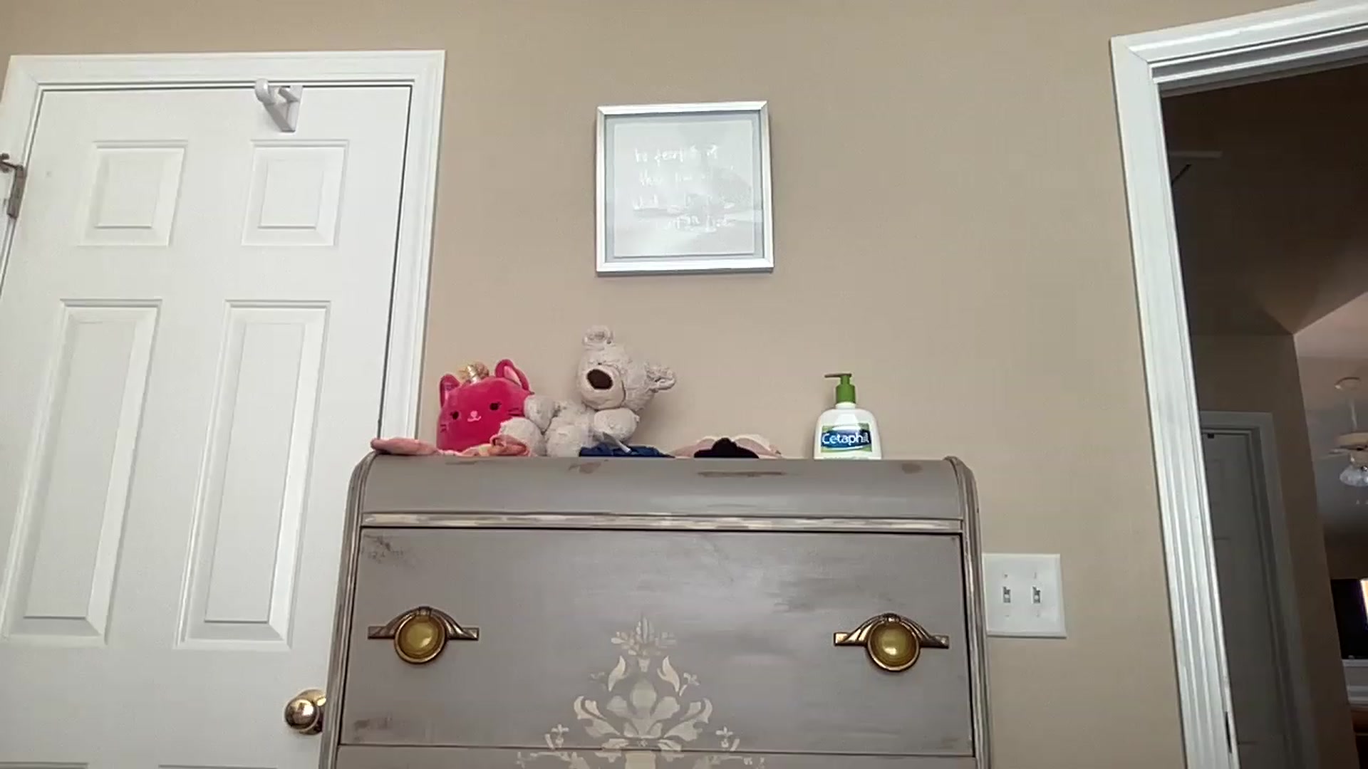 Gallery image thumbnail from Vixeyyy's myfreecams stream on, 03/16/2023, 19:20 image 19 of 20