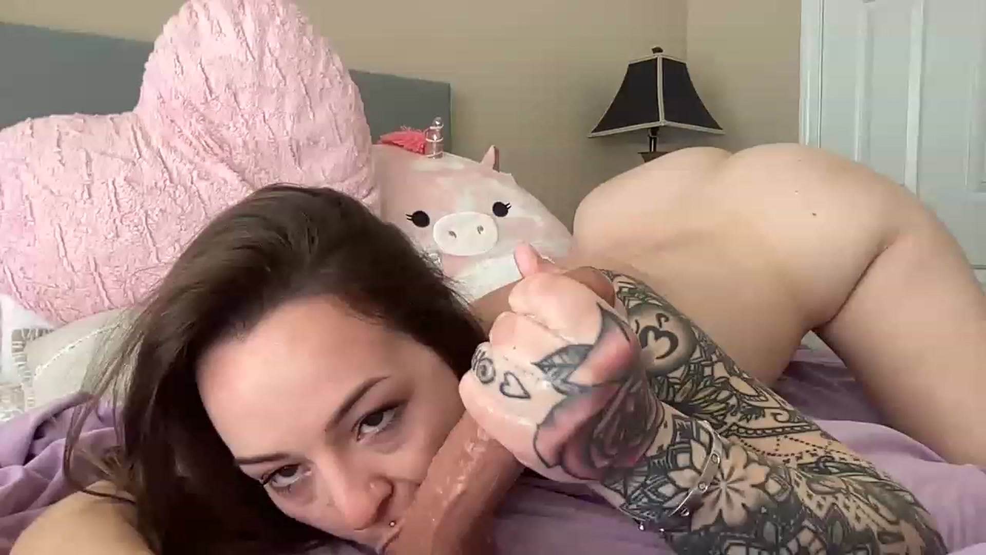 Gallery image thumbnail from Vixeyyy's myfreecams stream on, 03/29/2023, 19:11 image 7 of 20