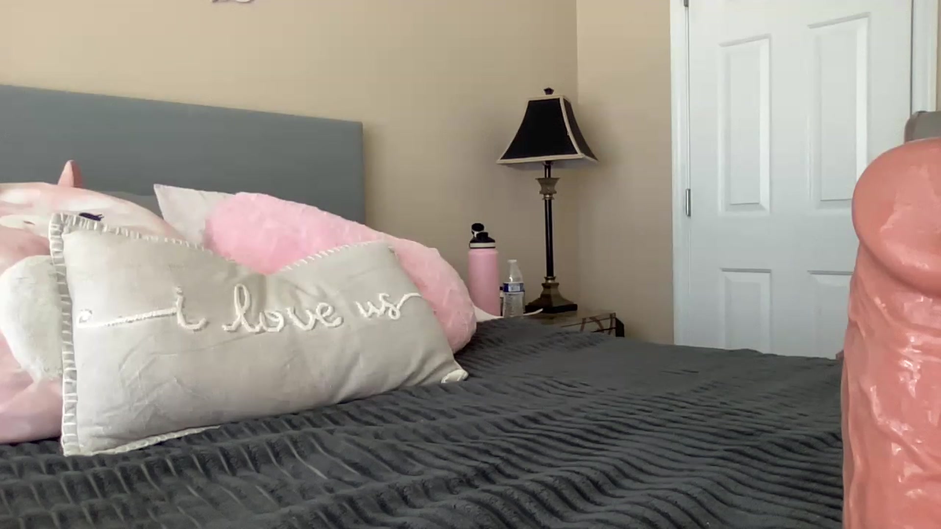 Gallery image thumbnail from Vixeyyy's myfreecams stream on, 06/27/2023, 14:33 image 16 of 20