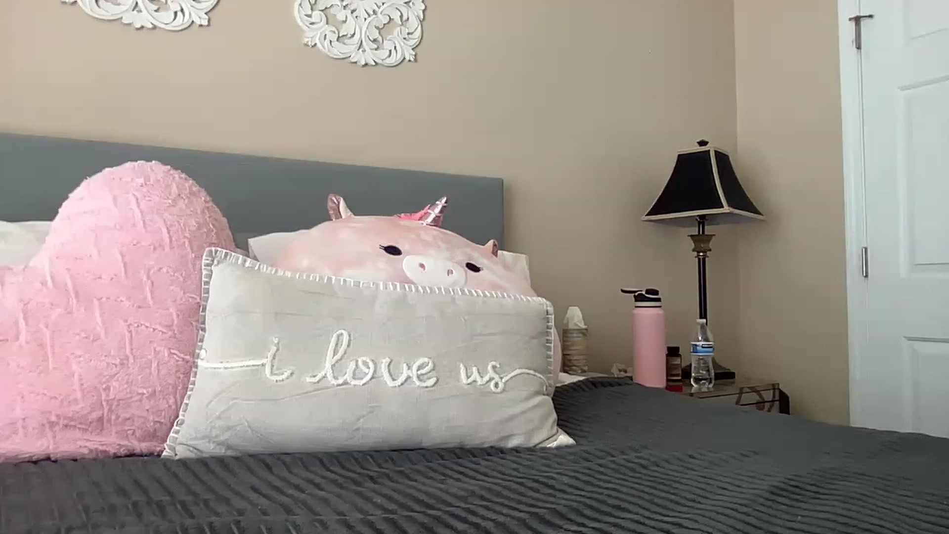 Gallery image thumbnail from Vixeyyy's myfreecams stream on, 06/28/2023, 19:14 image 5 of 20