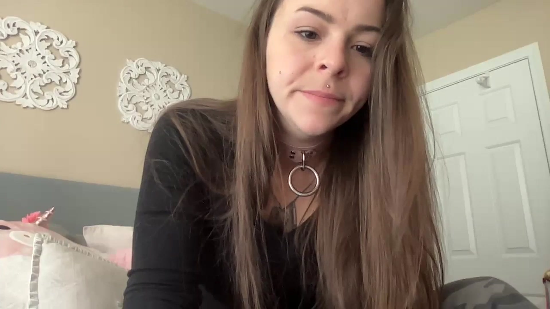 Gallery image thumbnail from Vixeyyy's myfreecams stream on, 06/29/2023, 14:49 image 2 of 20