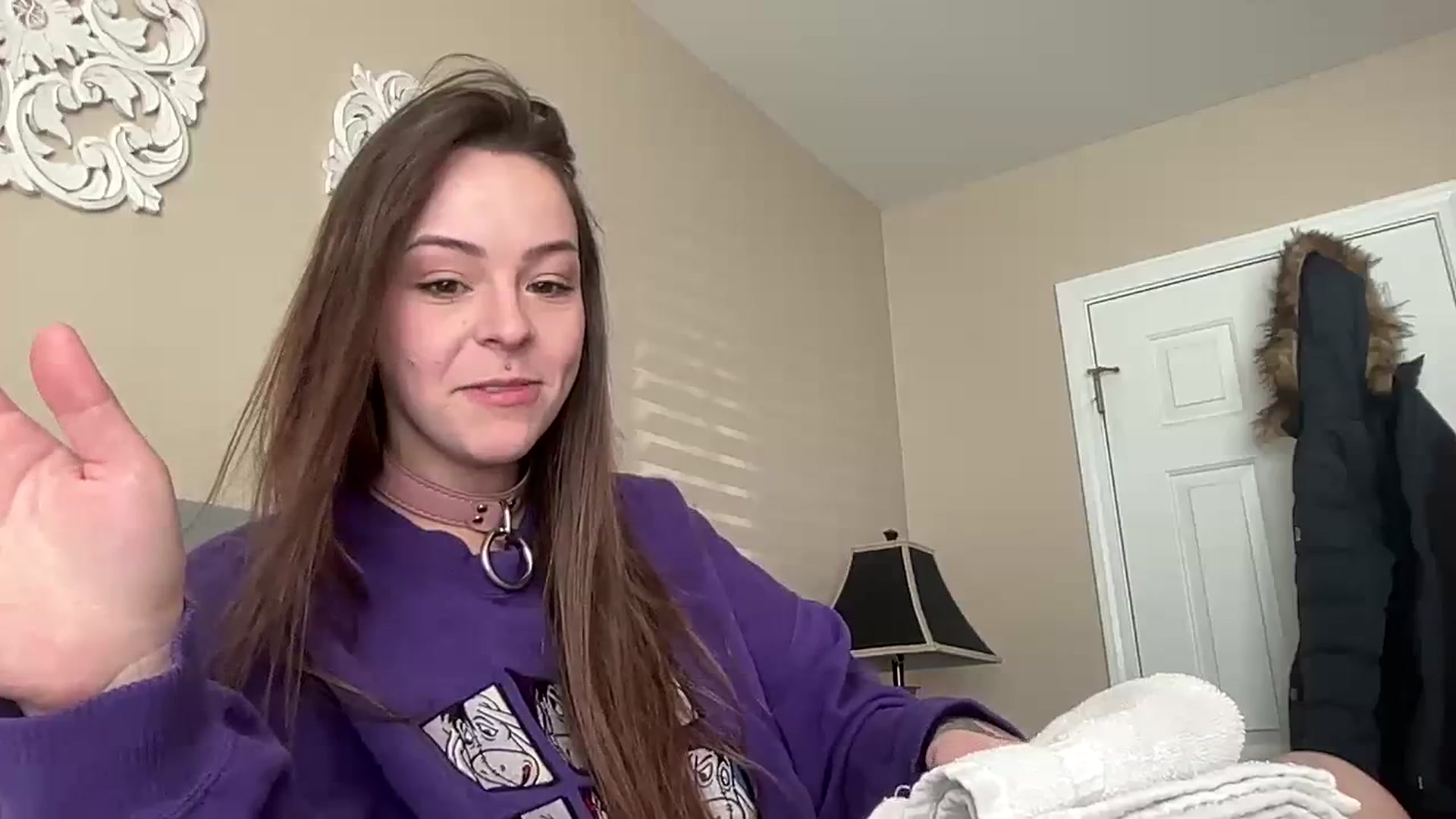 Gallery image thumbnail from Vixeyyy's myfreecams stream on, 11/28/2023, 18:55 image 6 of 20