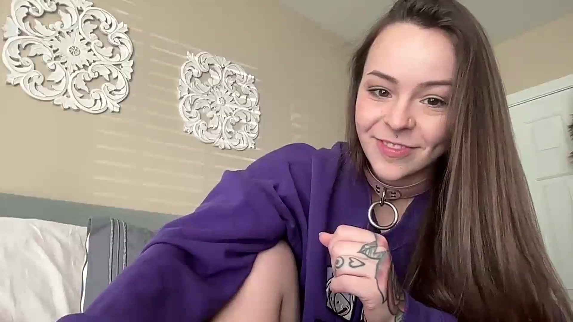 Gallery image thumbnail from Vixeyyy's myfreecams stream on, 11/28/2023, 18:55 image 20 of 20