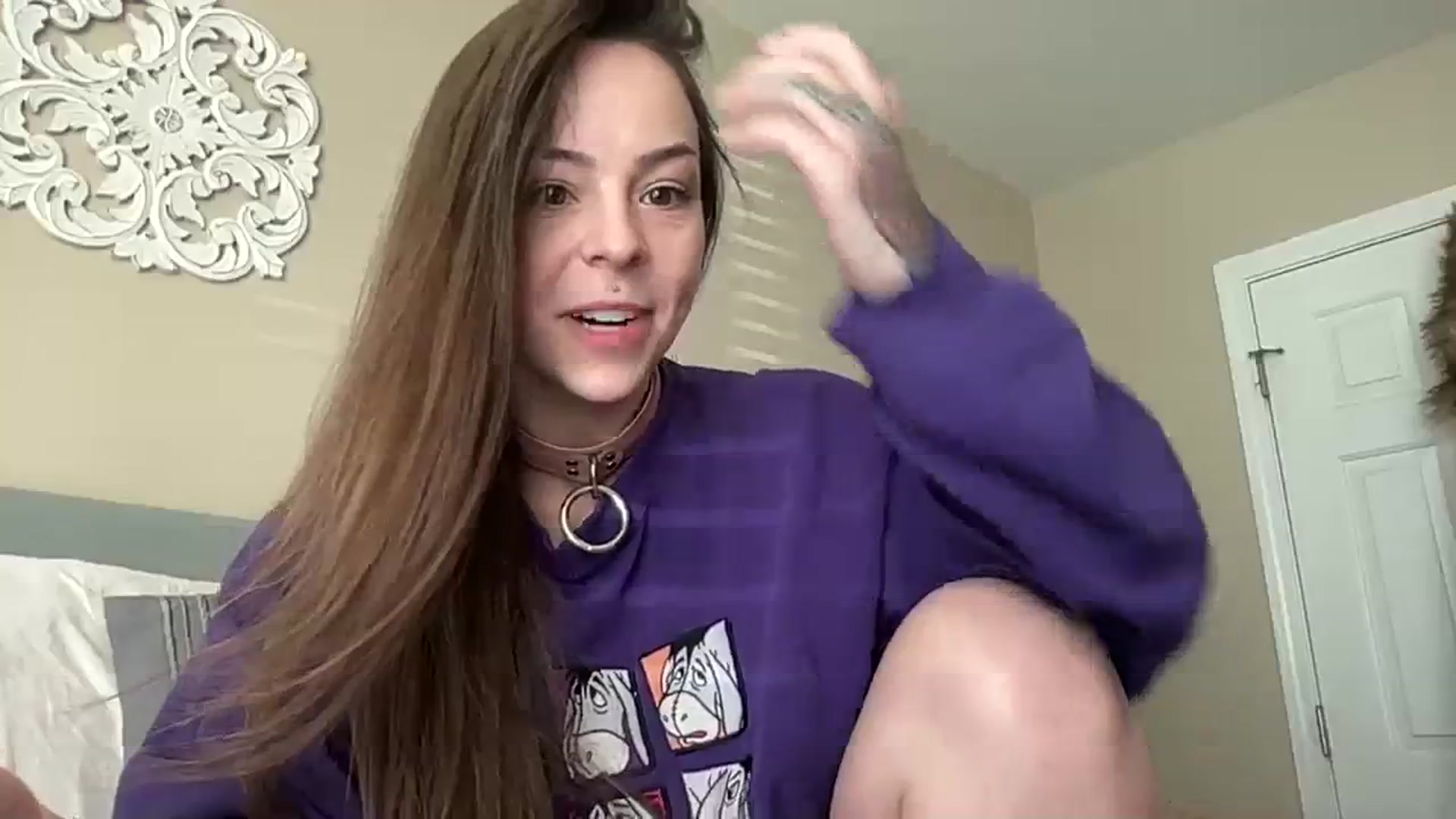 Gallery image thumbnail from Vixeyyy's myfreecams stream on, 11/28/2023, 18:55 image 12 of 20