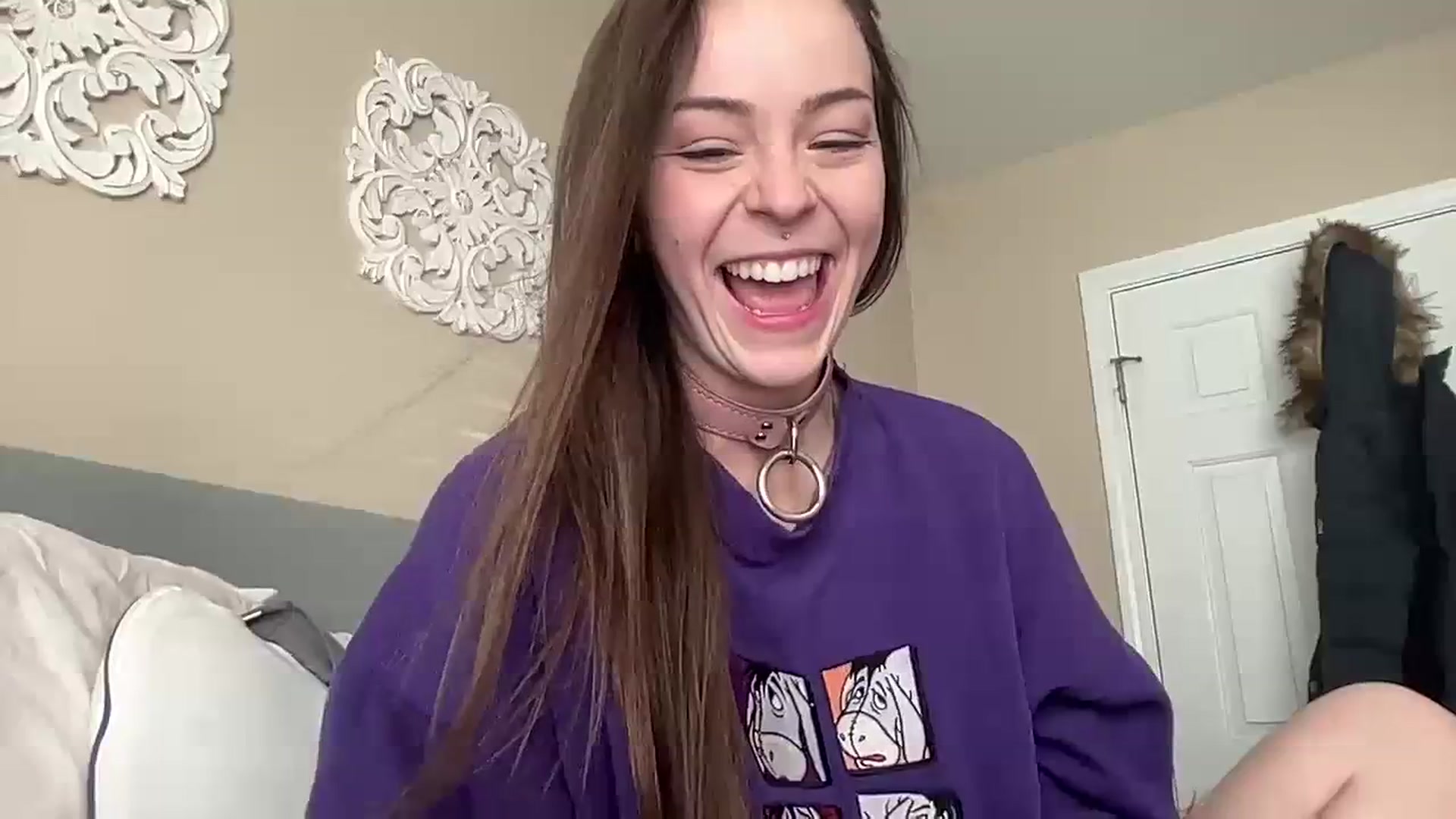 Gallery image thumbnail from Vixeyyy's myfreecams stream on, 11/28/2023, 18:55 image 7 of 20