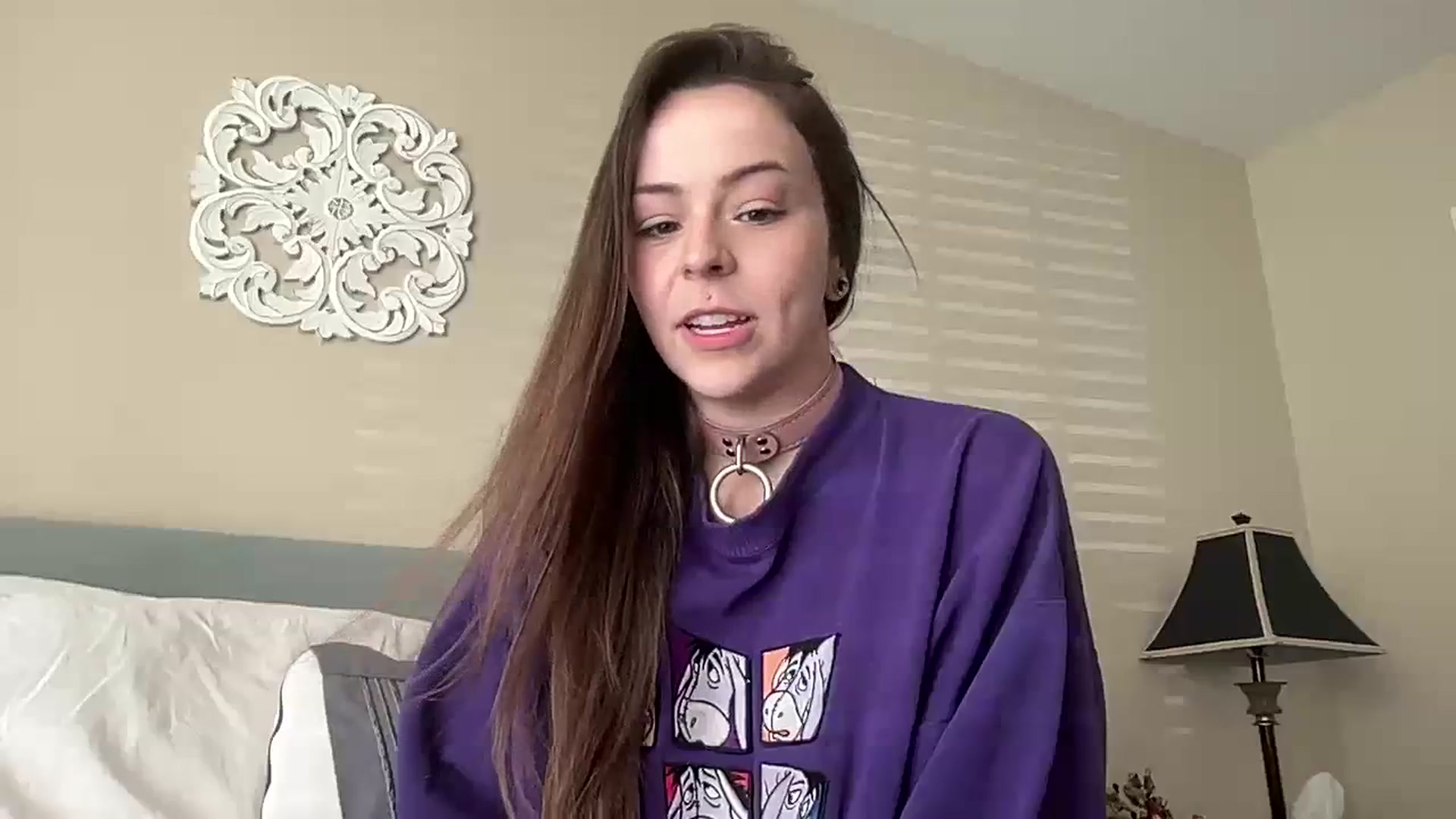 Gallery image thumbnail from Vixeyyy's myfreecams stream on, 11/28/2023, 21:03 image 2 of 20