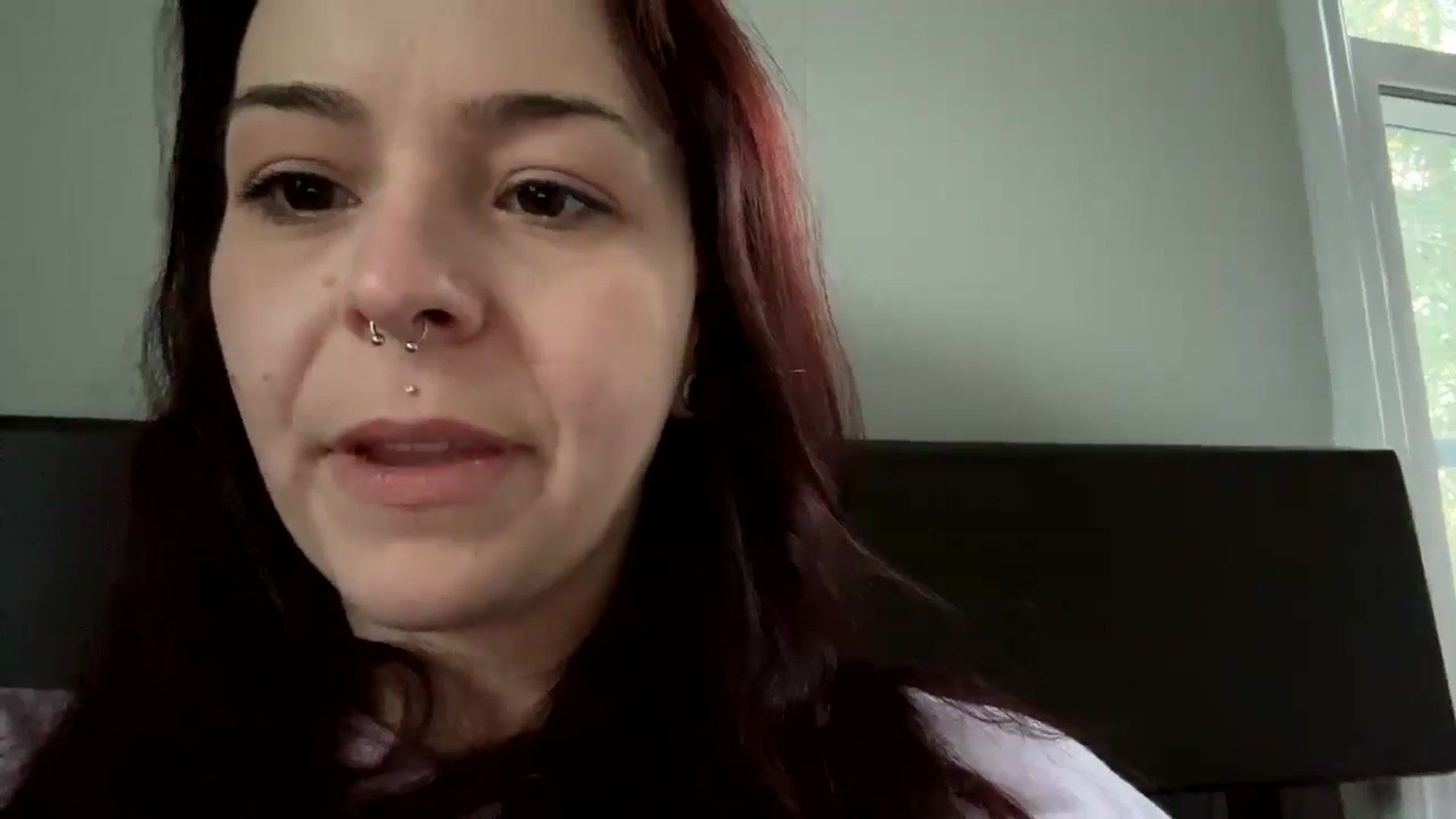 Gallery image thumbnail from Vixeyyy's myfreecams stream on, 01/02/2025, 22:03 image 20 of 20