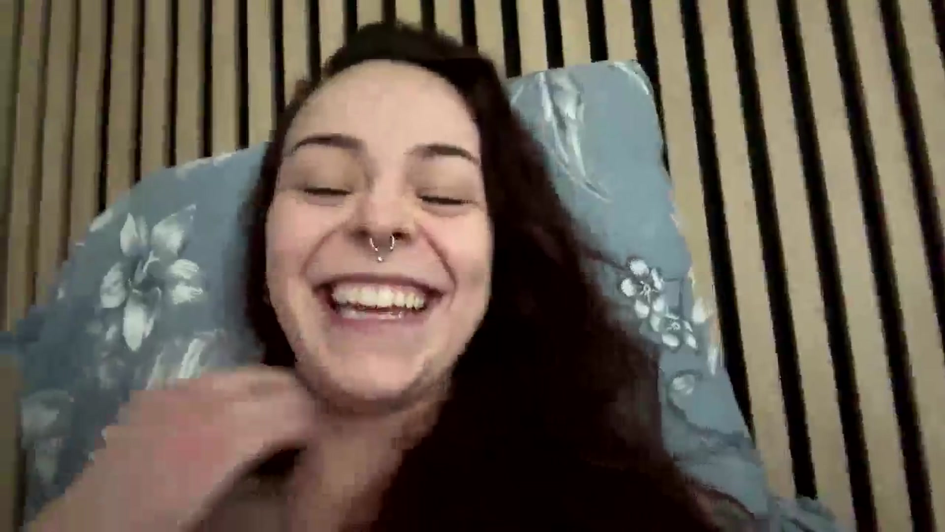 Gallery image thumbnail from Vixeyyy's myfreecams stream on, 02/27/2025, 23:22 image 12 of 20