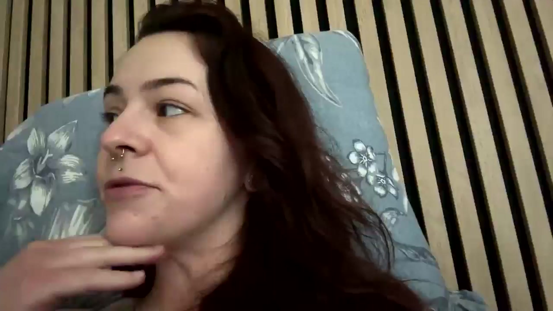 Gallery image thumbnail from Vixeyyy's myfreecams stream on, 02/27/2025, 23:22 image 14 of 20
