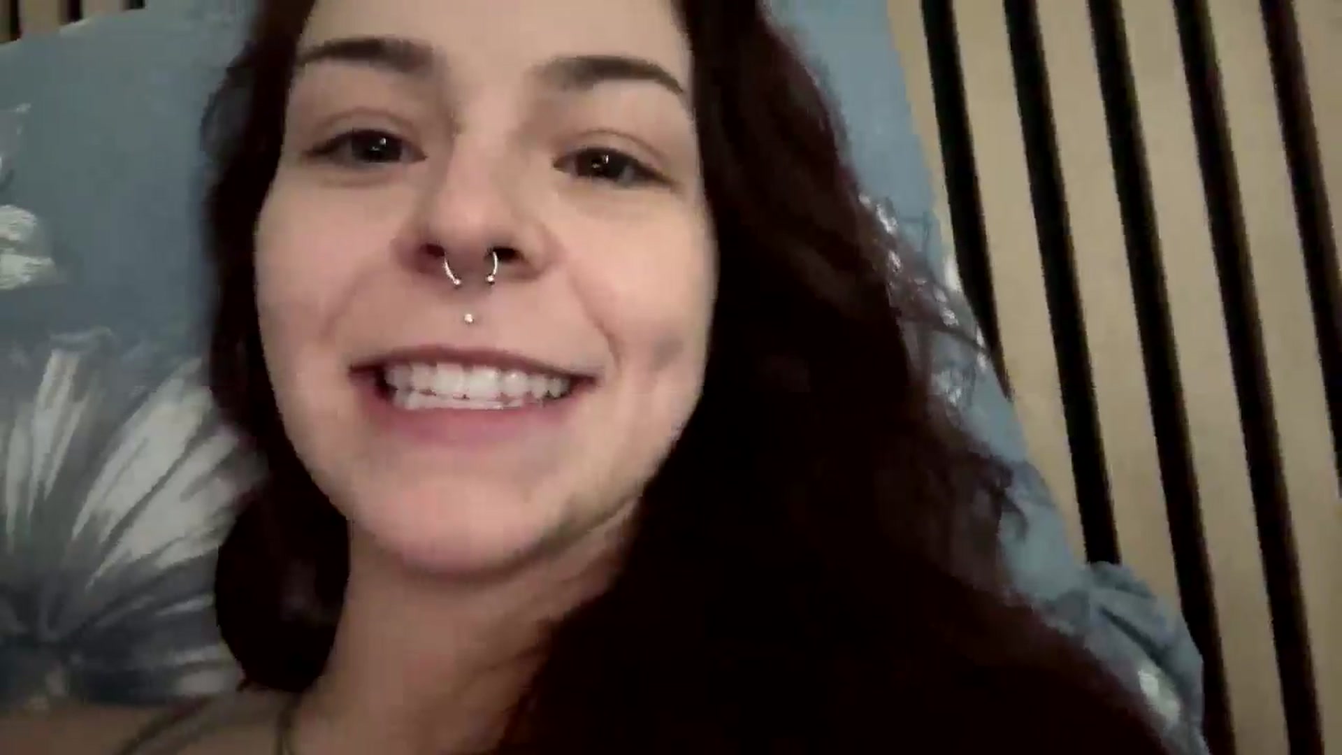Gallery image thumbnail from Vixeyyy's myfreecams stream on, 02/27/2025, 23:22 image 20 of 20