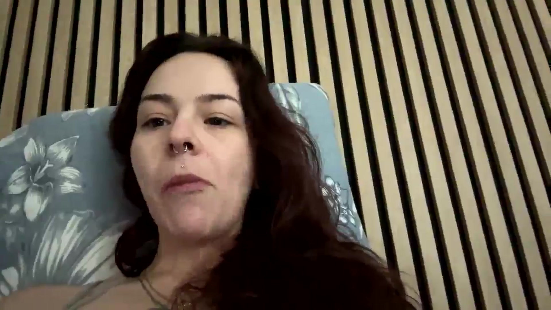 Gallery image thumbnail from Vixeyyy's myfreecams stream on, 02/27/2025, 23:22 image 7 of 20