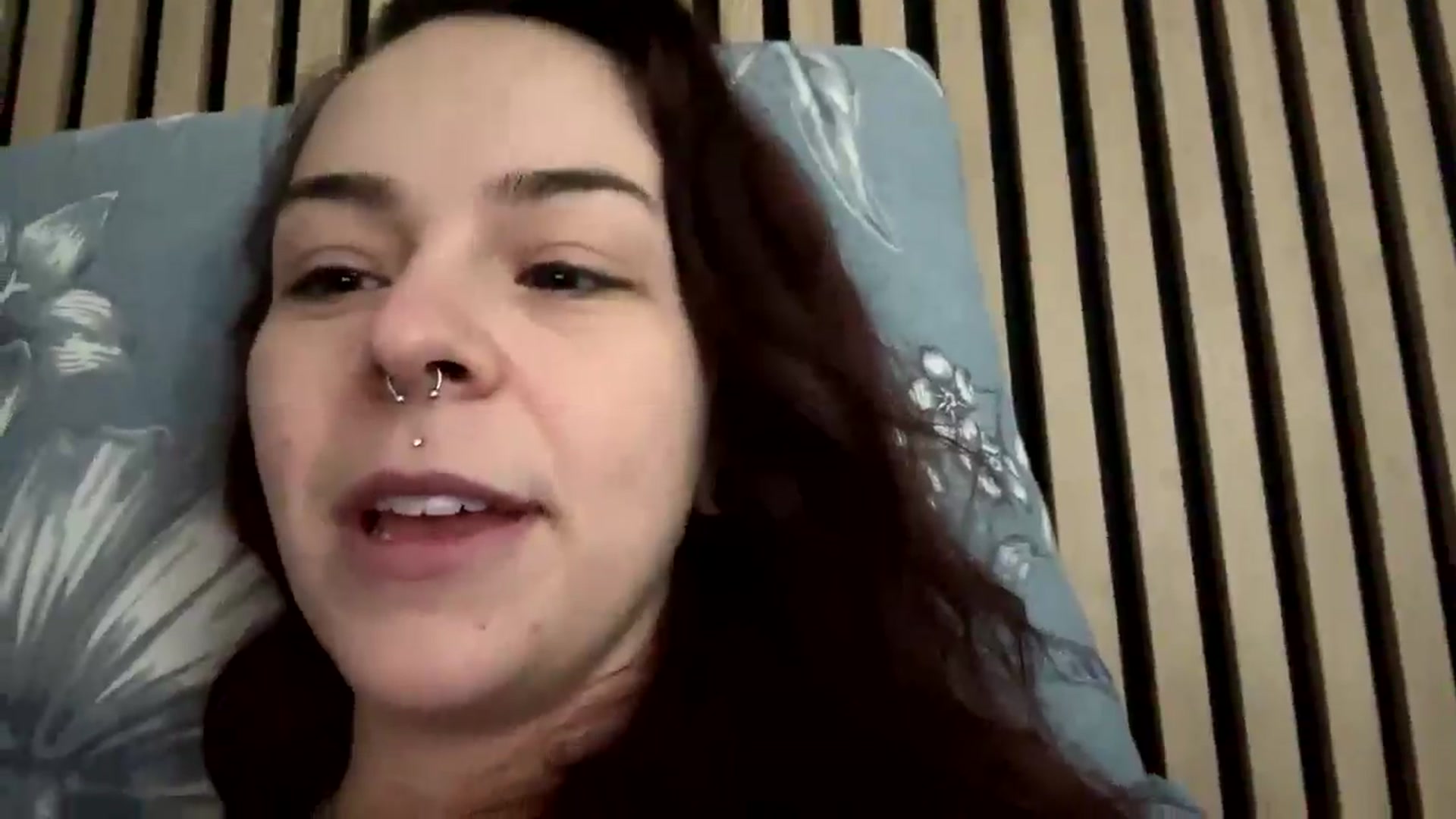 Gallery image thumbnail from Vixeyyy's myfreecams stream on, 02/27/2025, 23:22 image 18 of 20