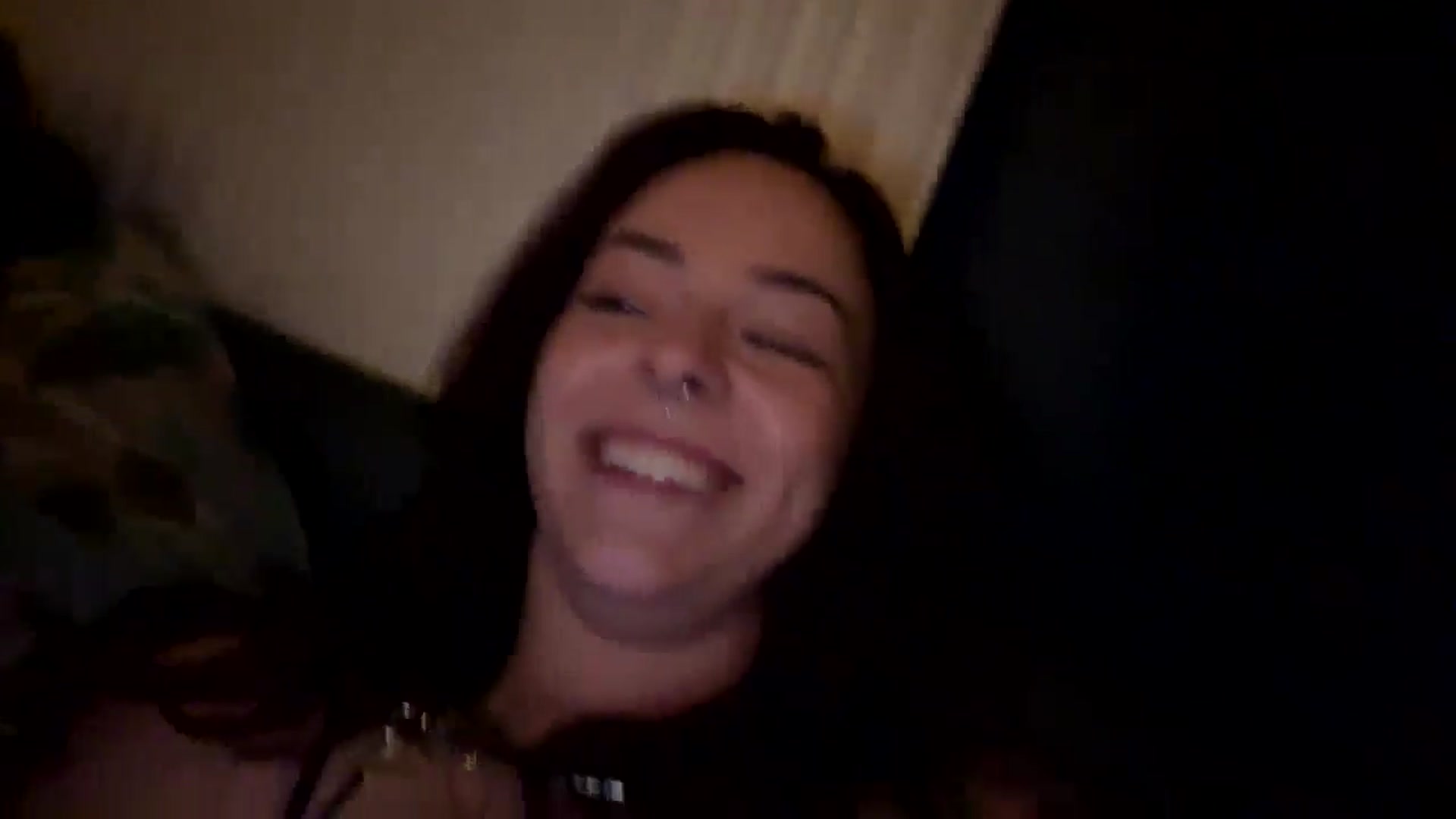 Gallery image thumbnail from Vixeyyy's myfreecams stream on, 03/10/2025, 23:49 image 17 of 20