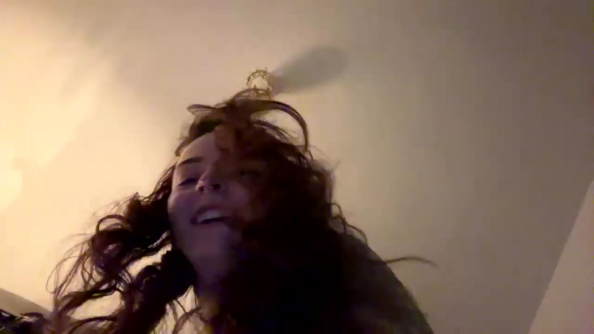 Gallery image thumbnail from Vixeyyy's myfreecams stream on, 03/14/2025, 23:47 image 1 of 20