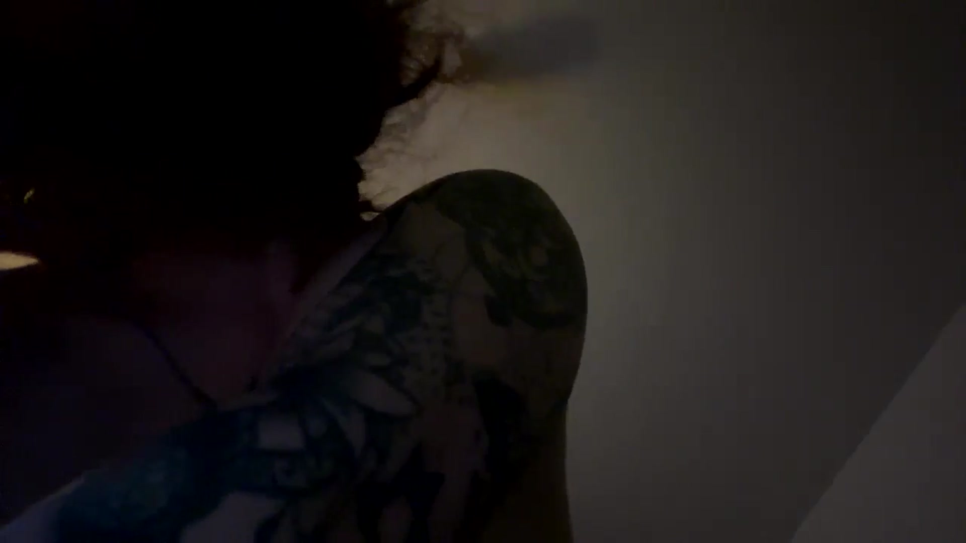 Gallery image thumbnail from Vixeyyy's myfreecams stream on, 03/14/2025, 23:47 image 8 of 20
