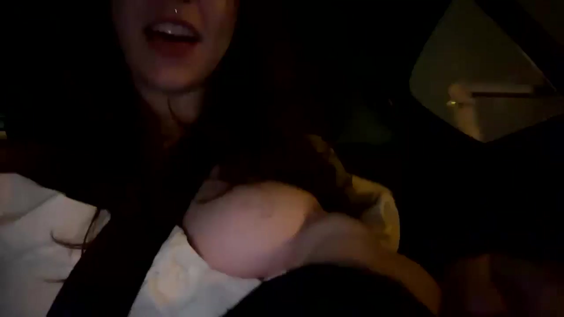 Gallery image thumbnail from Vixeyyy's myfreecams stream on, 03/15/2025, 21:38 image 1 of 20