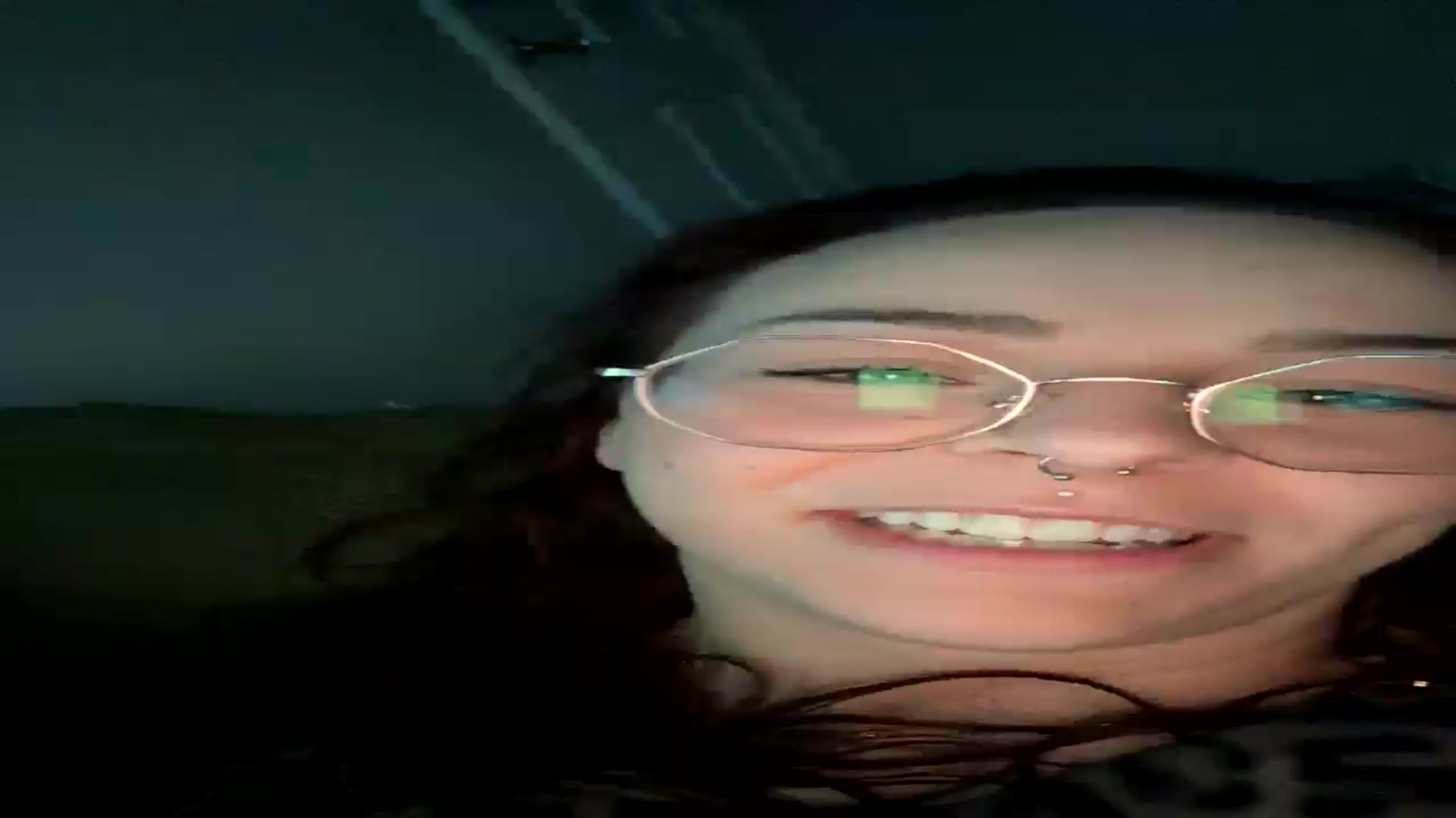 Gallery image thumbnail from Vixeyyy's myfreecams stream on, 05/05/2025, 23:34 image 6 of 20